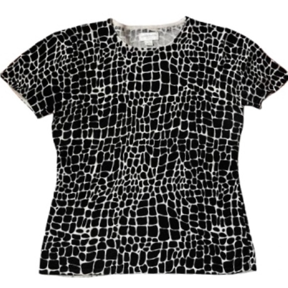 Liz Claiborne short sleeve sweater size 8